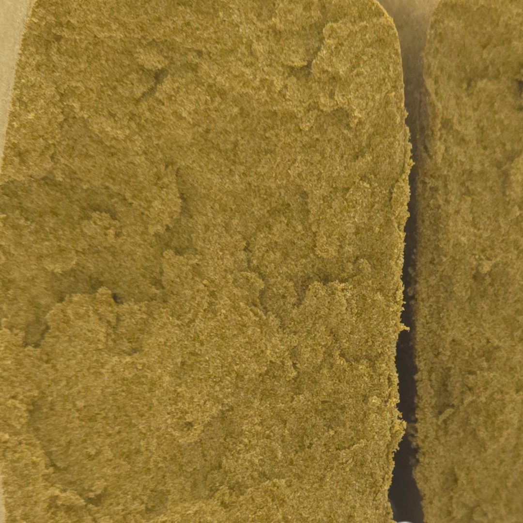 Copenhagen Pollen – 30% THCA hash | Lys, tør og eksklusiv marokkansk inspireret hash. 100% lovlig i Danmark med under 0,2% THC. Køb premium hash hos CopenhagenWeed.dk.